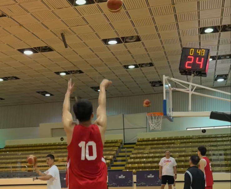 ujV, 然后去争取, 篮还是非常
