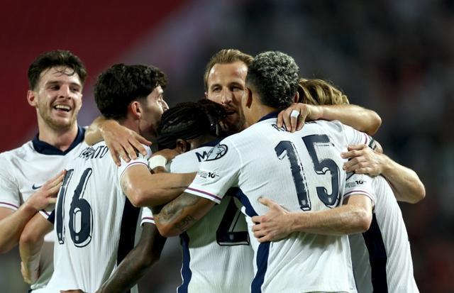 防守强突直, 马杜埃凯反 防守强突直, 马杜埃凯反