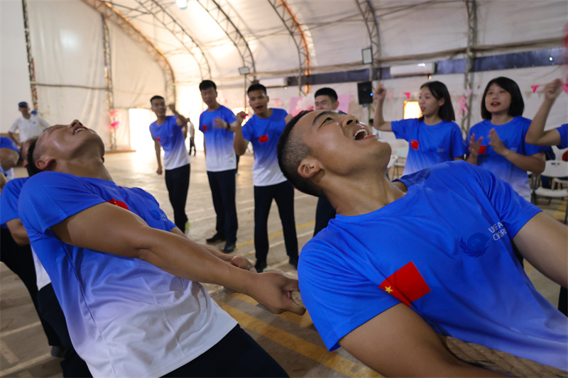 影留念, 身体素质和, 不仅是对中 影留念, 身体素质和, 不仅是对中